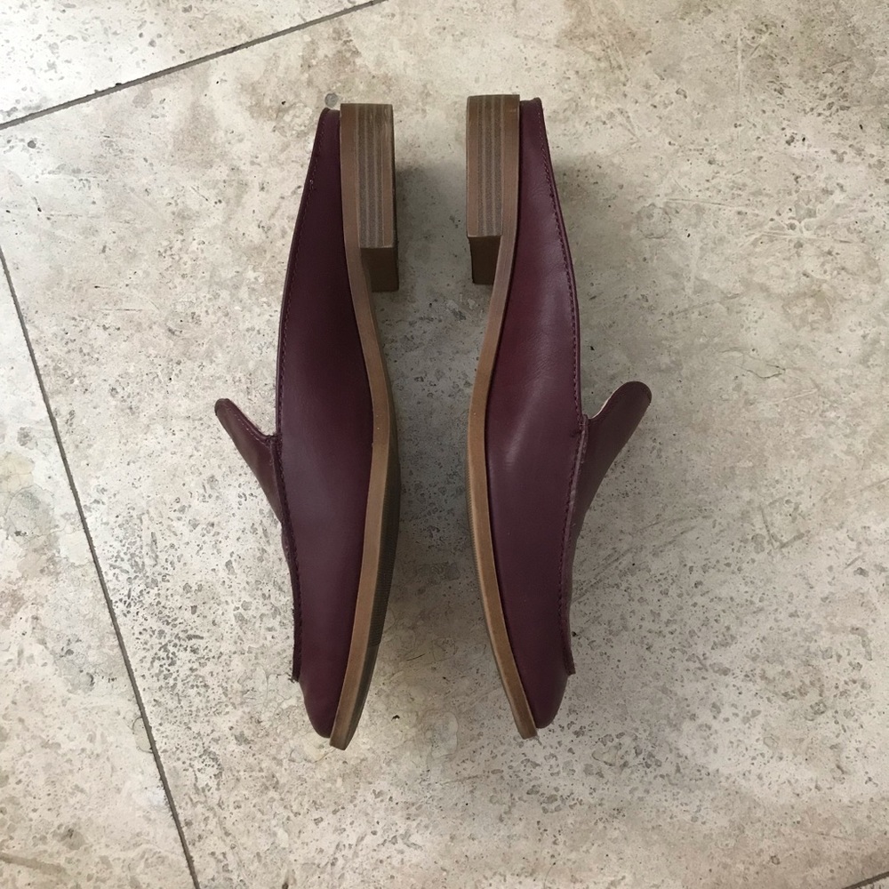 Universal Thread Mules - Picture 3 of 4